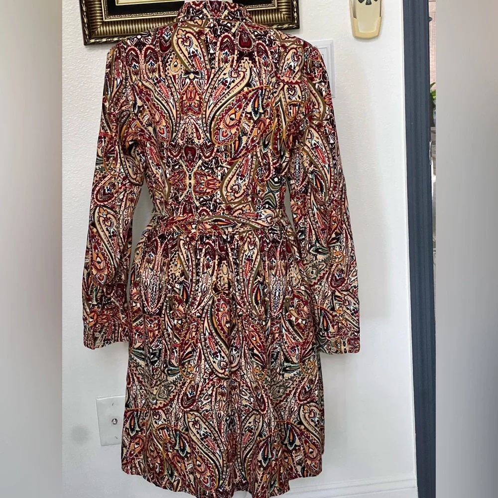 Colorful Patterned Dress. - Picture 2 of 16